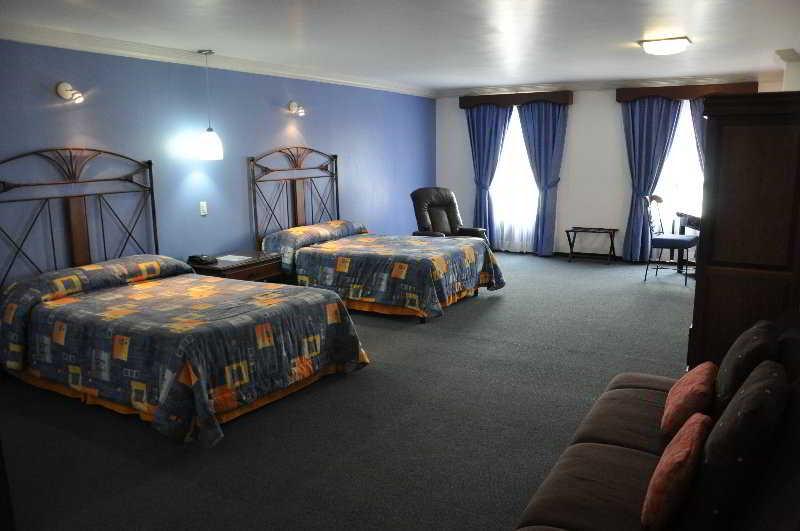 Hotel Ciros Pachuca Exteriör bild